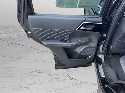 2023 Mitsubishi Outlander SEL