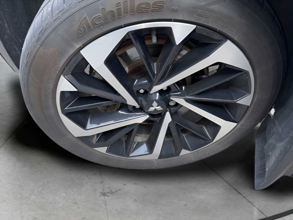 2023 Mitsubishi Outlander SEL