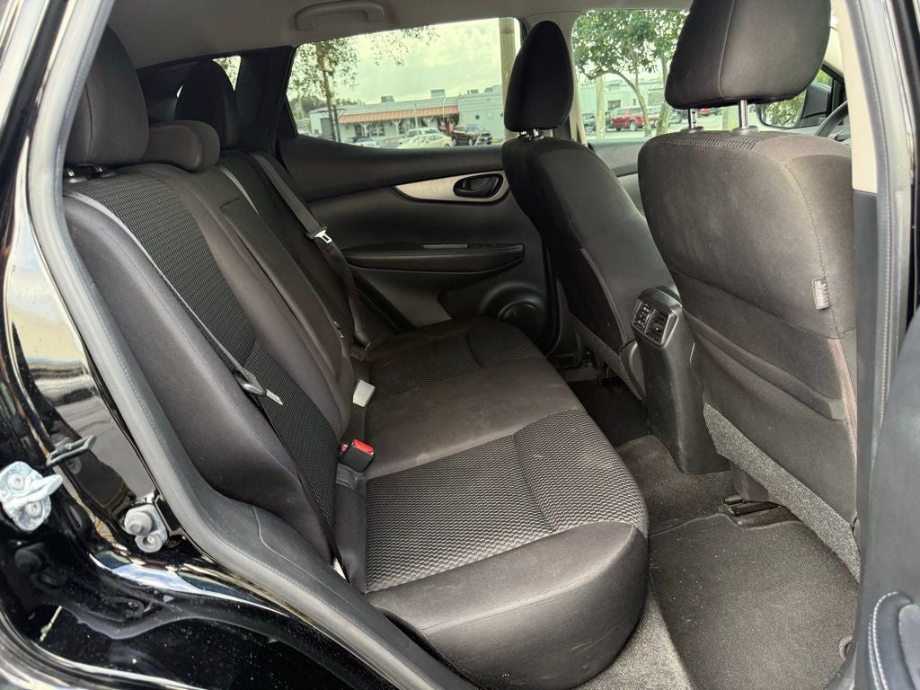 2017 Nissan Rogue Sport S