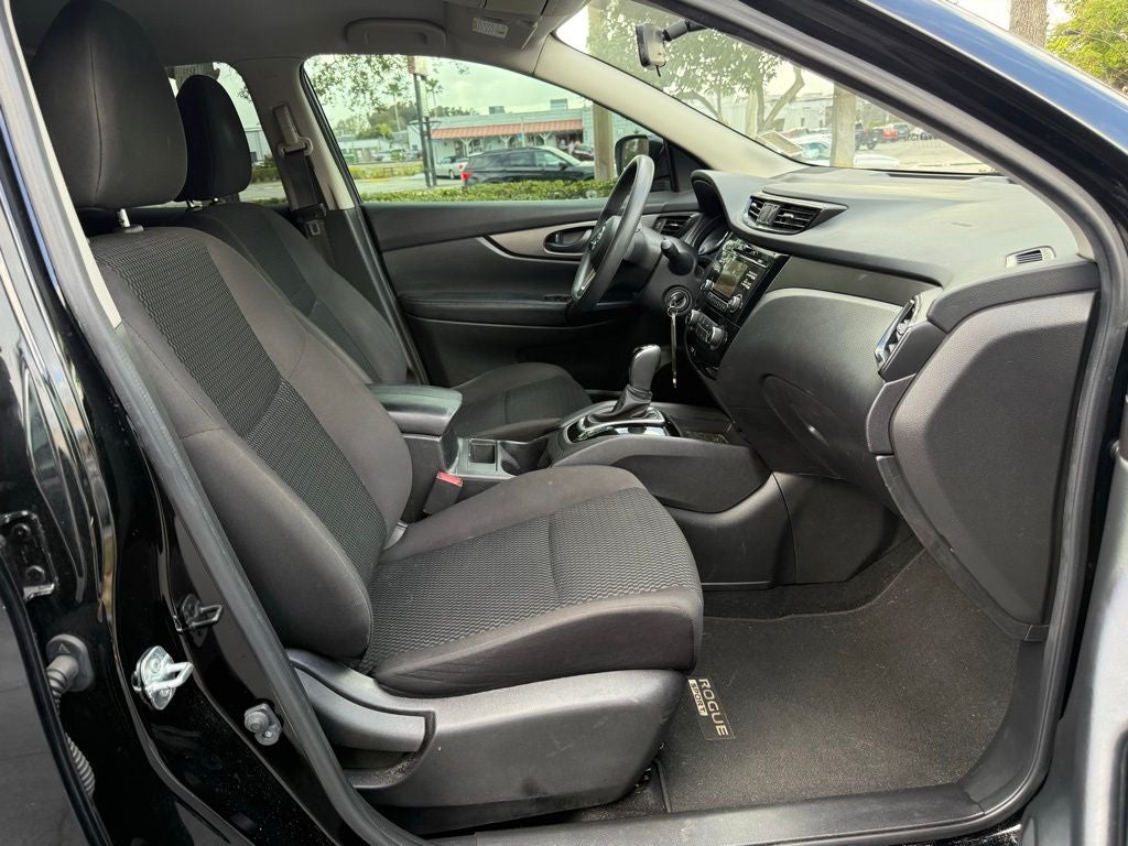 2017 Nissan Rogue Sport S