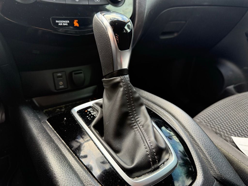 2017 Nissan Rogue Sport S