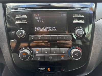 2017 Nissan Rogue Sport S