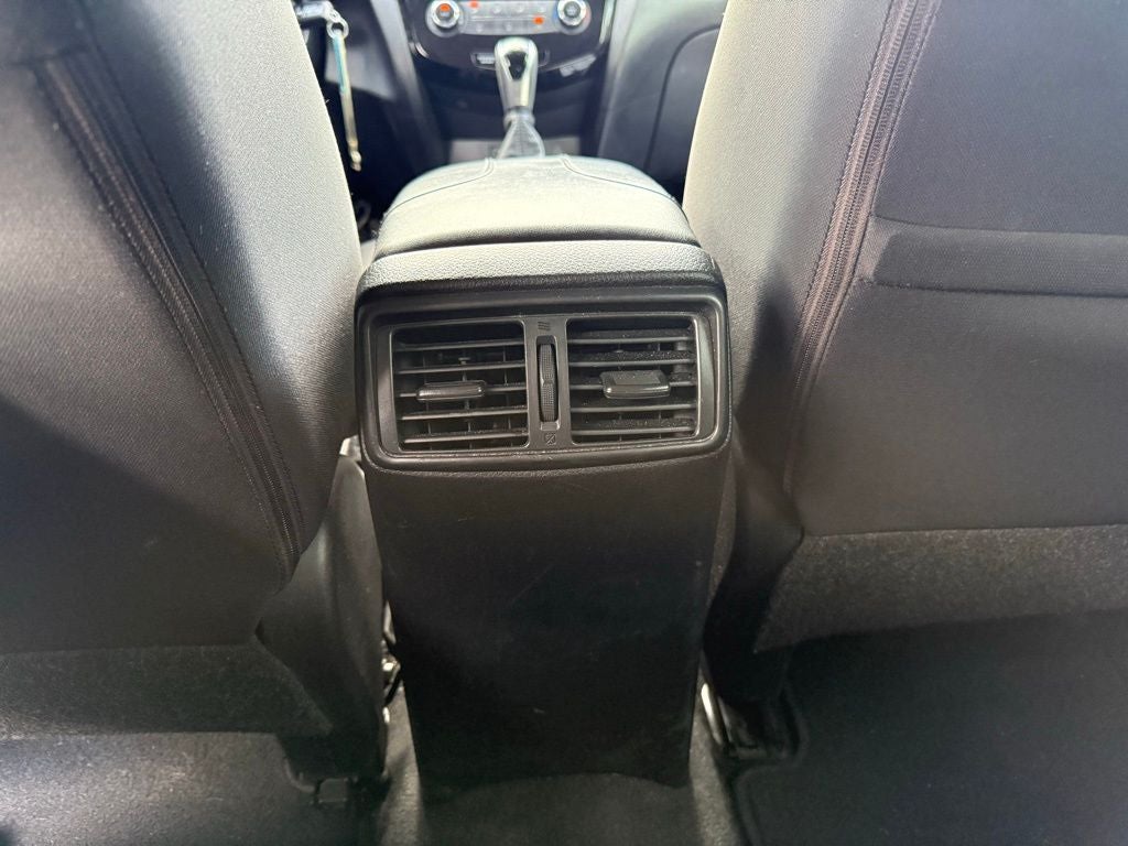 2017 Nissan Rogue Sport S