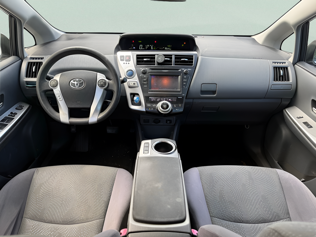2013 Toyota Prius v Base