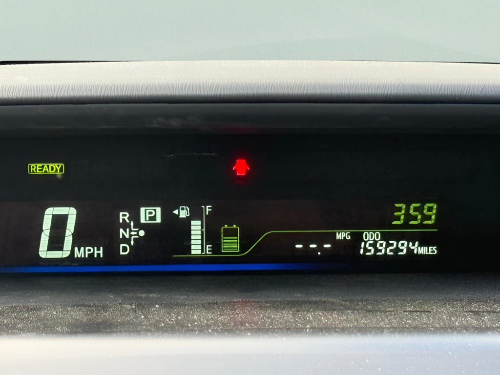 2013 Toyota Prius v Base