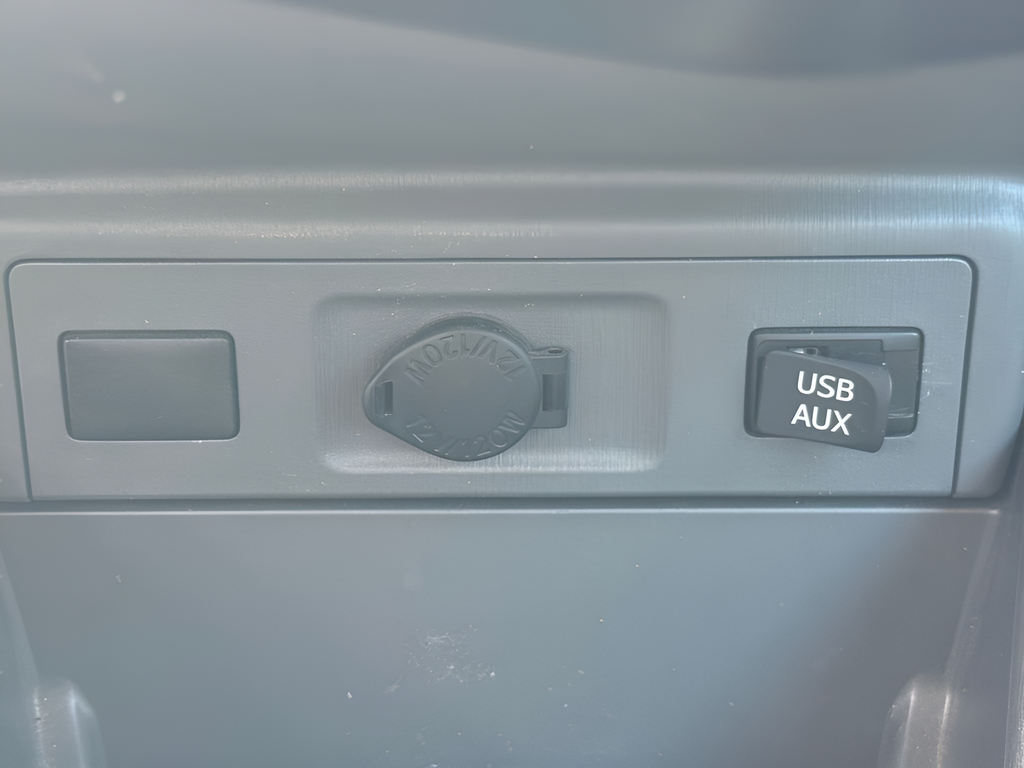 2013 Toyota Prius v Base