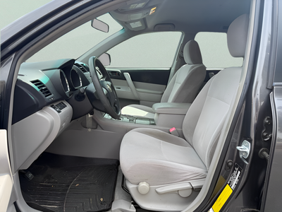 2009 Toyota Highlander Base