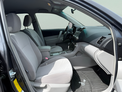 2009 Toyota Highlander Base