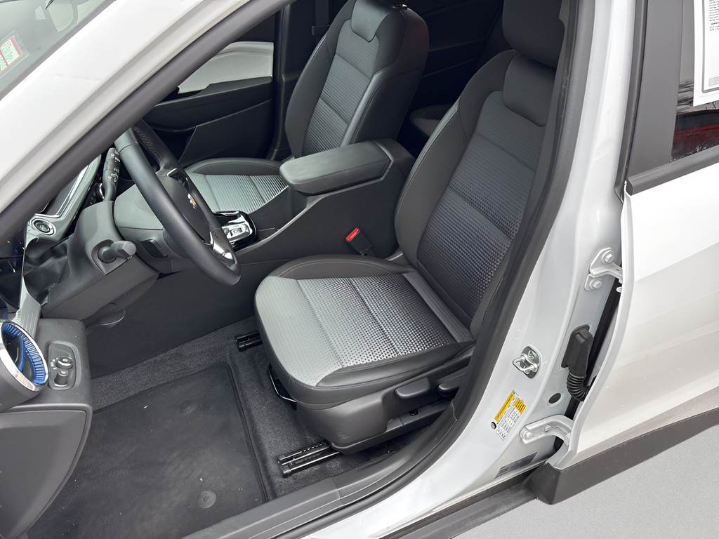 2025 Chevrolet Trax LT CPO