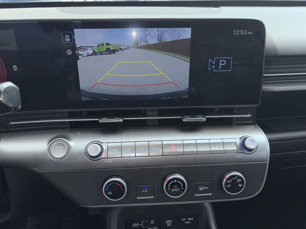 2025 Hyundai Kona SE