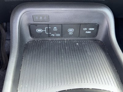 2025 Hyundai Kona SE