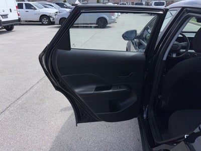 2025 Hyundai Kona SE