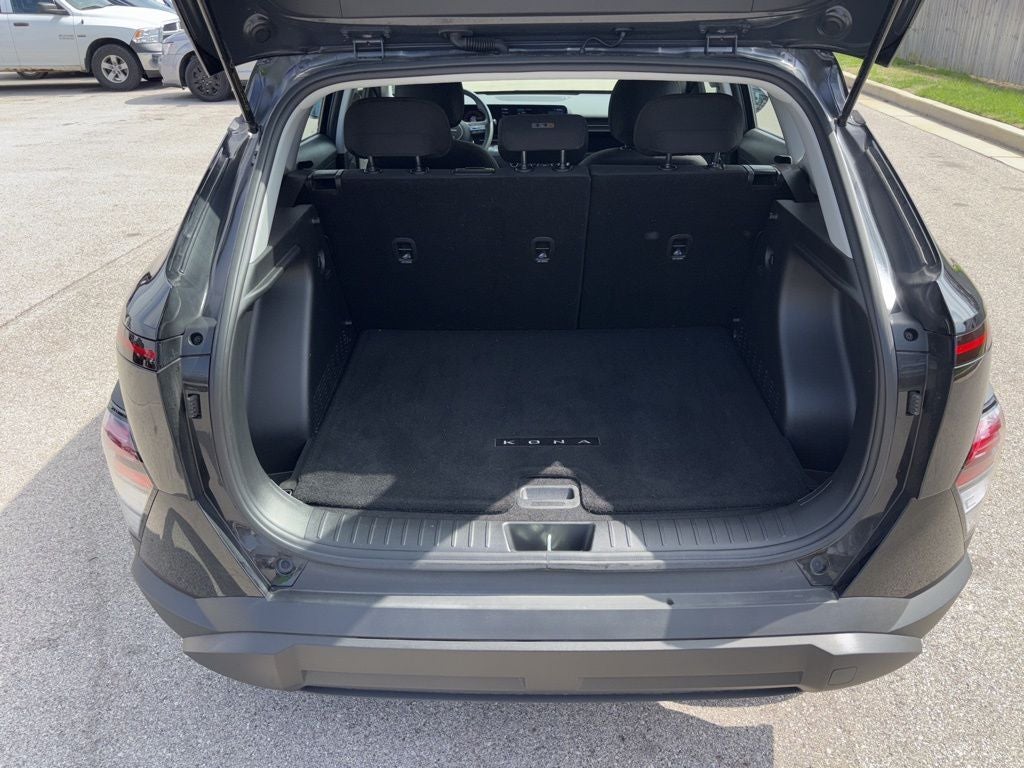 2025 Hyundai Kona SE