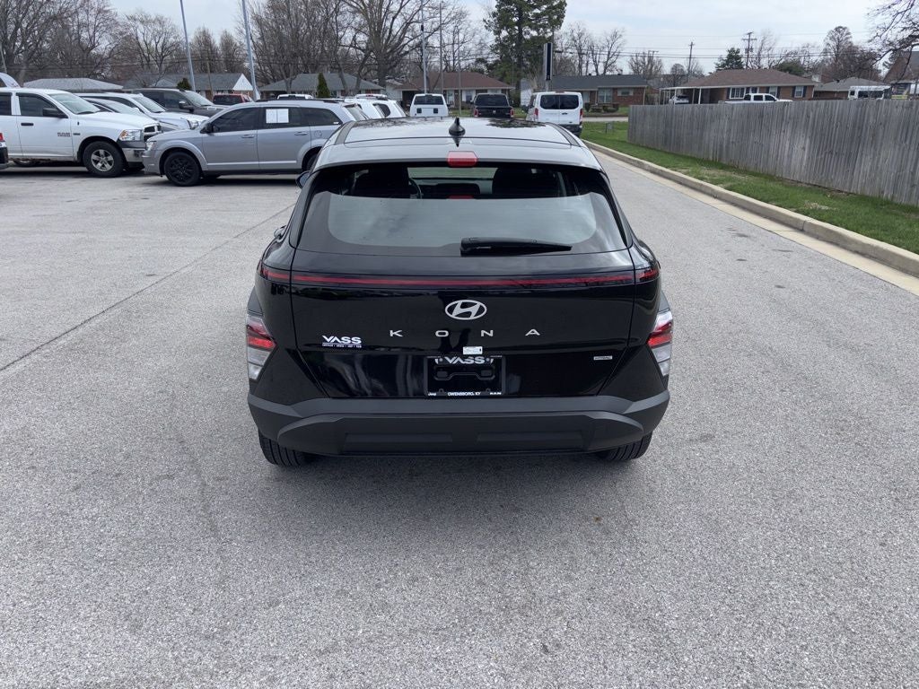 2025 Hyundai Kona SE