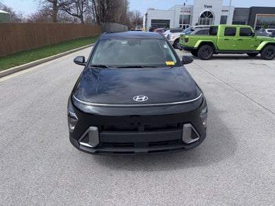 2025 Hyundai Kona SE