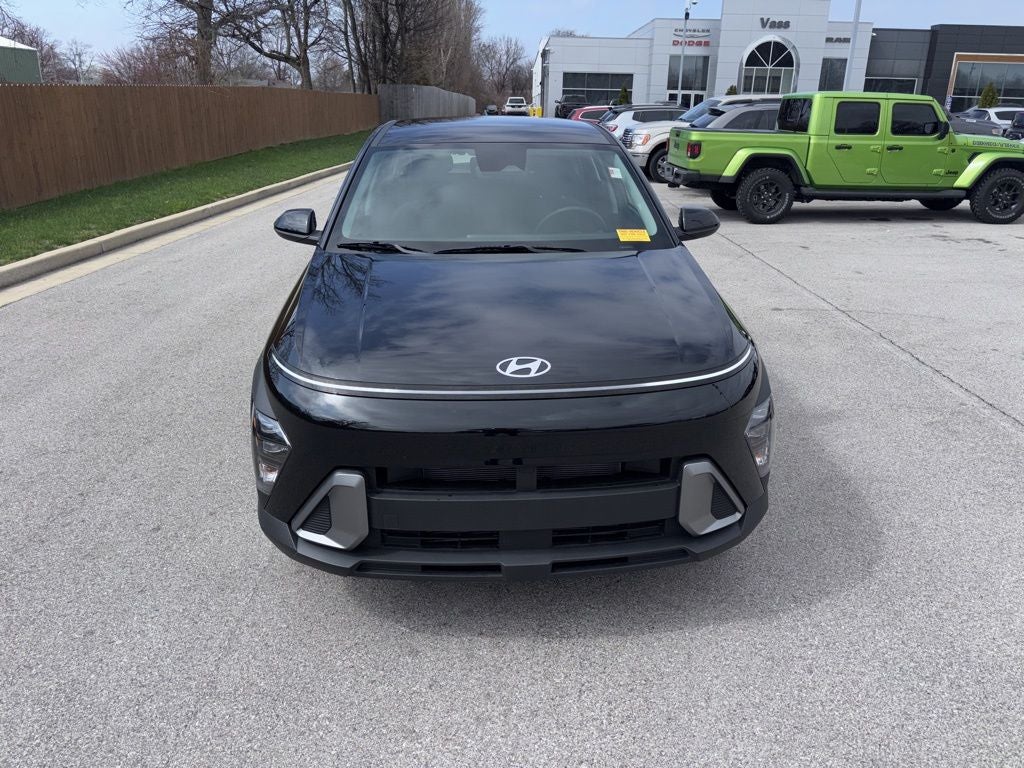 2025 Hyundai Kona SE