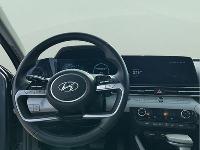 2023 Hyundai Elantra Hybrid Limited