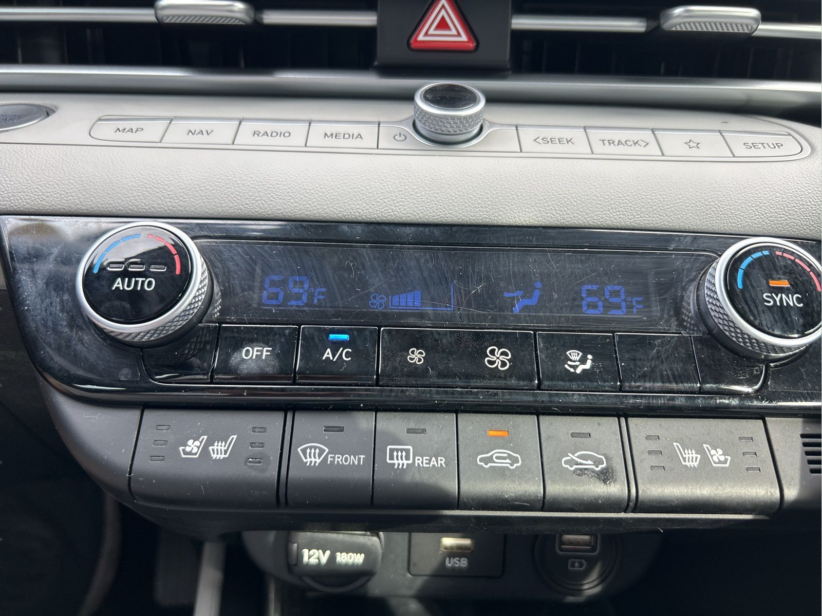 2023 Hyundai Elantra Hybrid Limited