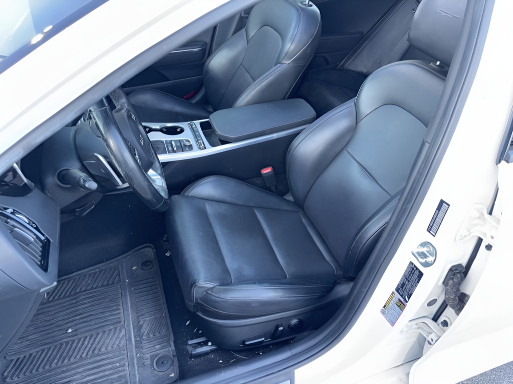 2022 Kia Stinger GT1