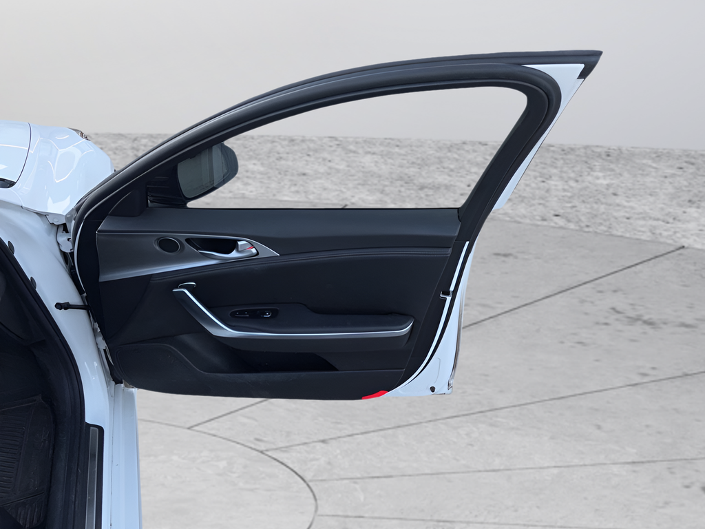 2022 Kia Stinger GT1