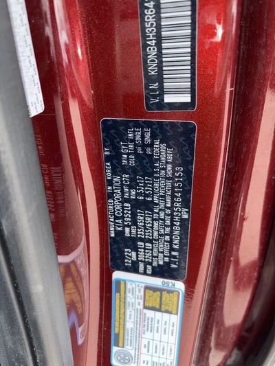 2024 Kia Carnival LX