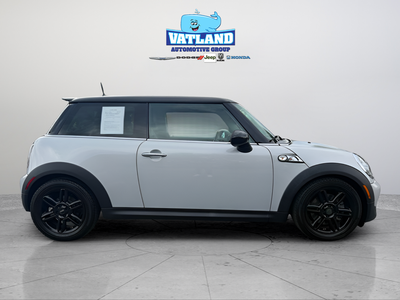 2013 MINI Cooper S Base