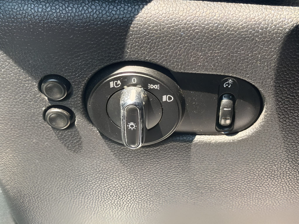 2019 MINI Cooper S Signature