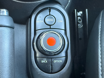 2019 MINI Cooper S Signature