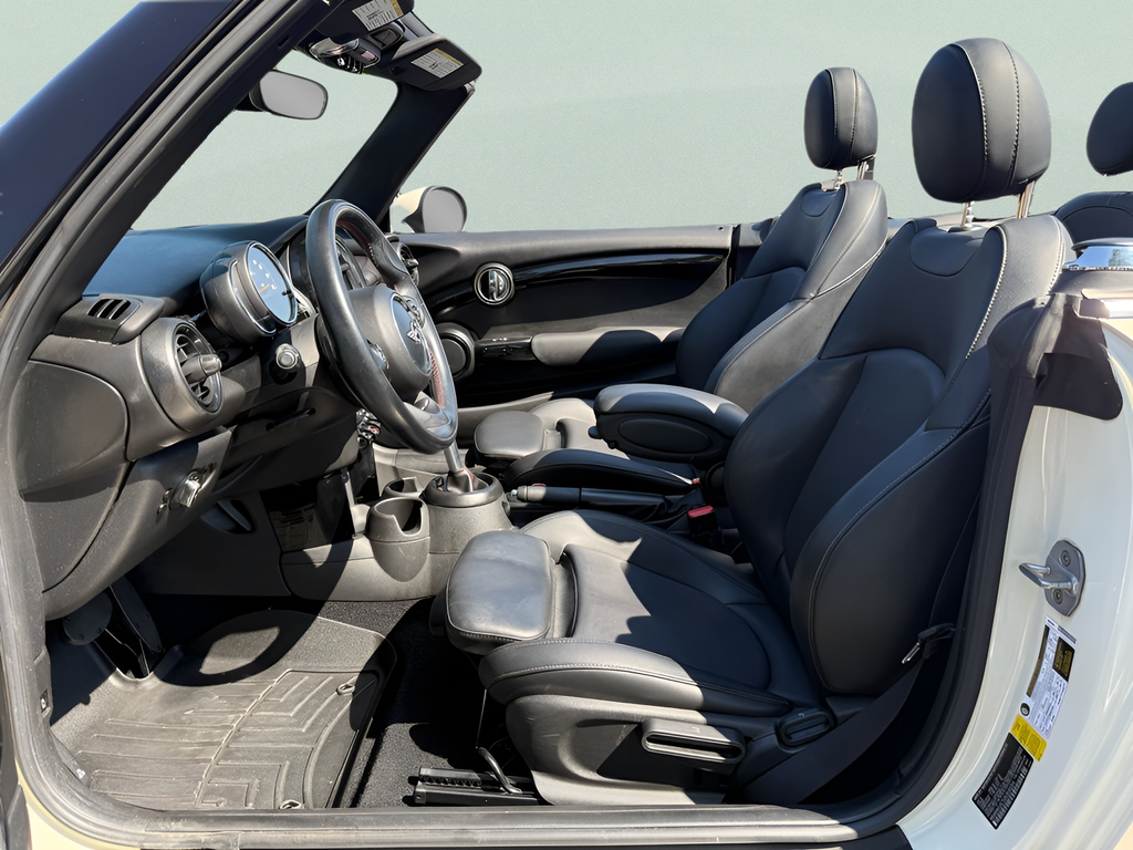 2019 MINI Cooper S Signature