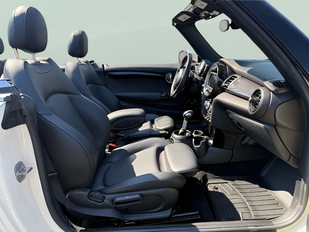 2019 MINI Cooper S Signature