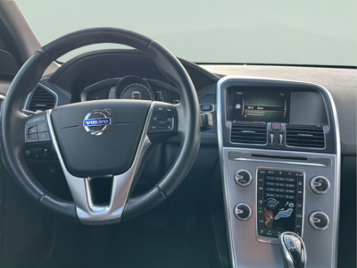 2017 Volvo XC60 T5 Dynamic