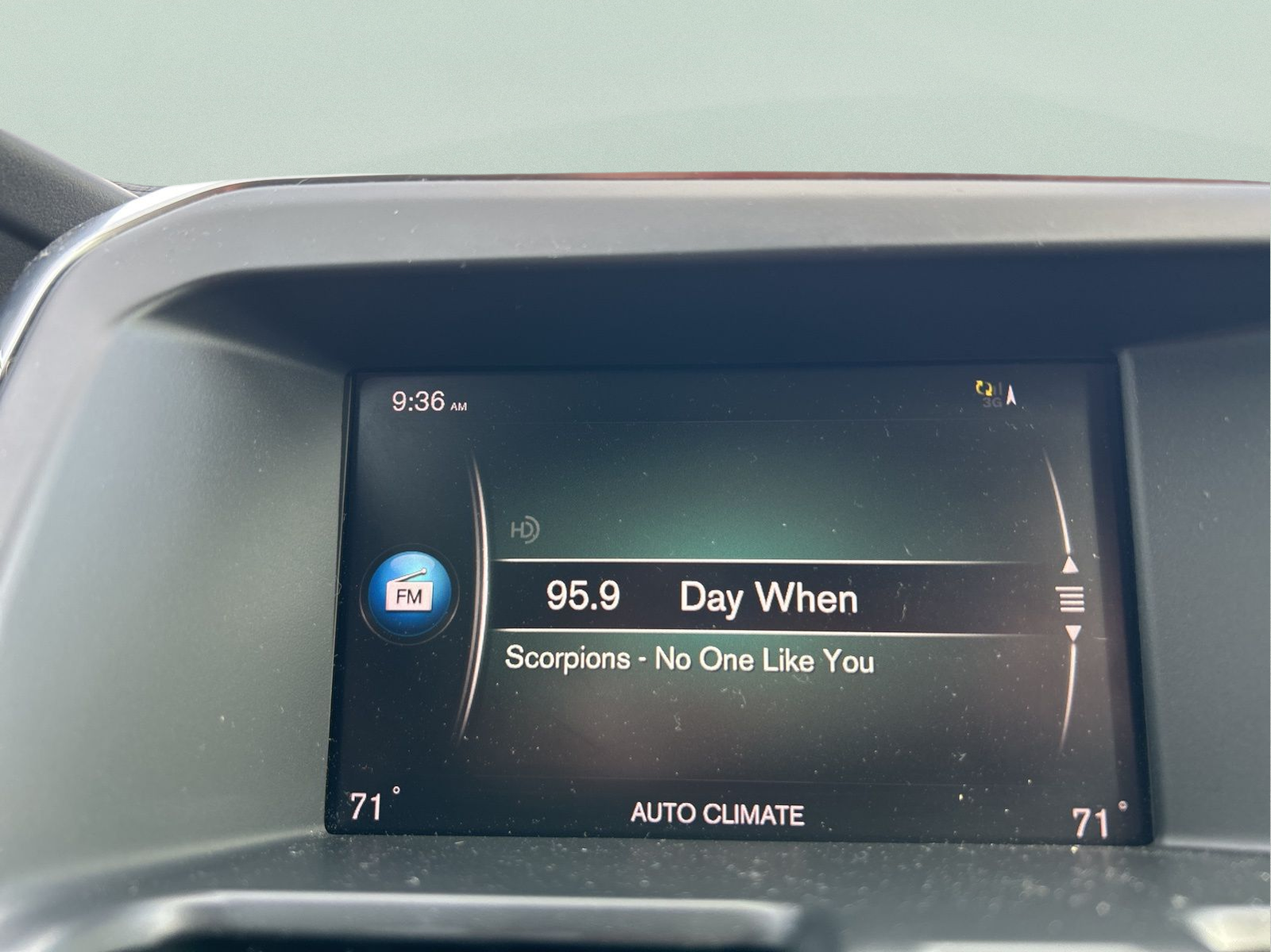 2017 Volvo XC60 T5 Dynamic