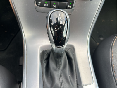 2017 Volvo XC60 T5 Dynamic