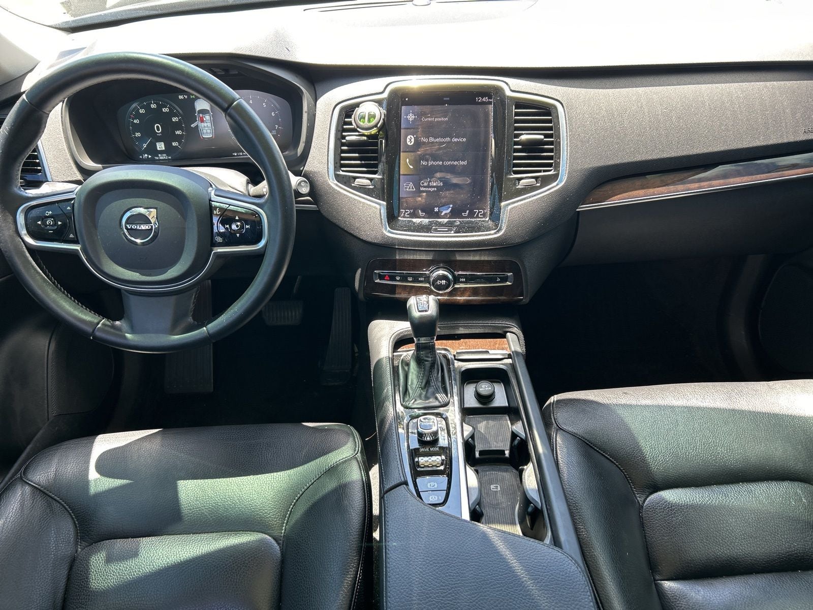 2017 Volvo XC90 T6 Momentum
