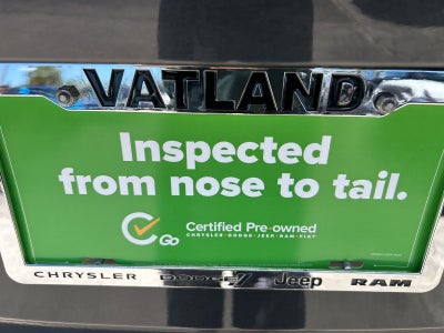 2017 Volvo XC90 T6 Momentum