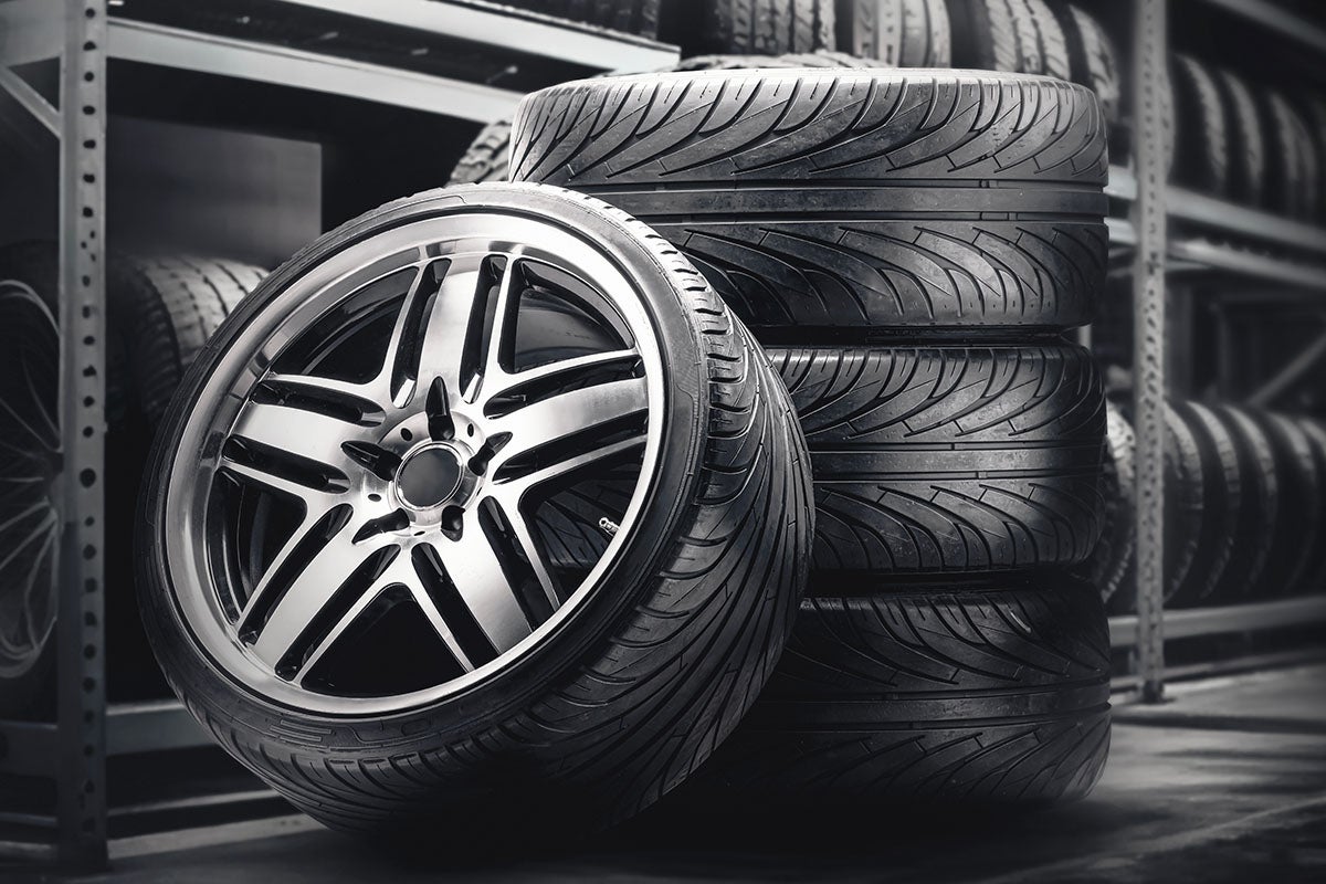 Vatland Honda Sells Tires